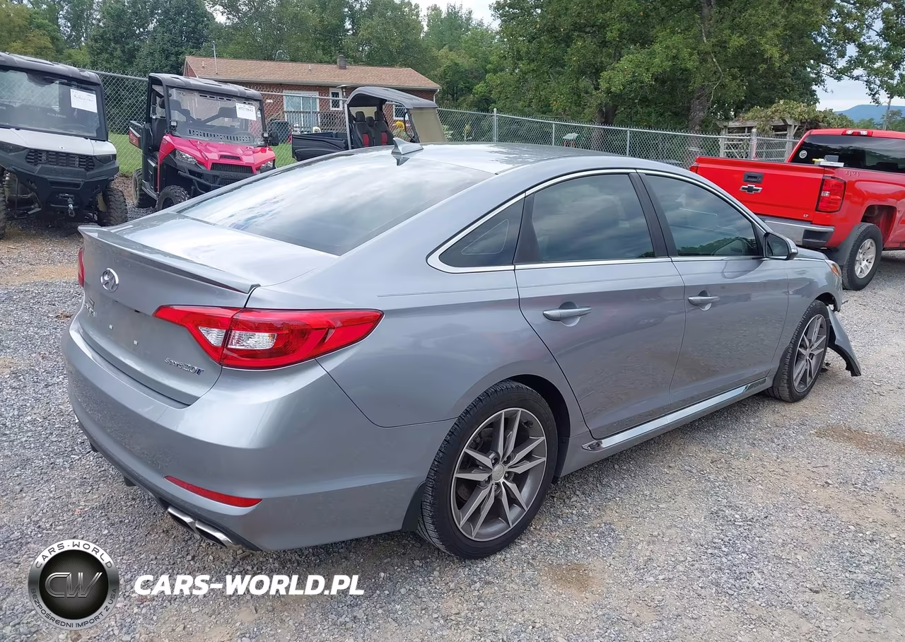 2017 Hyundai Sonata Sport 2.0T VIN:5NPE34AB5HH447281 - 4