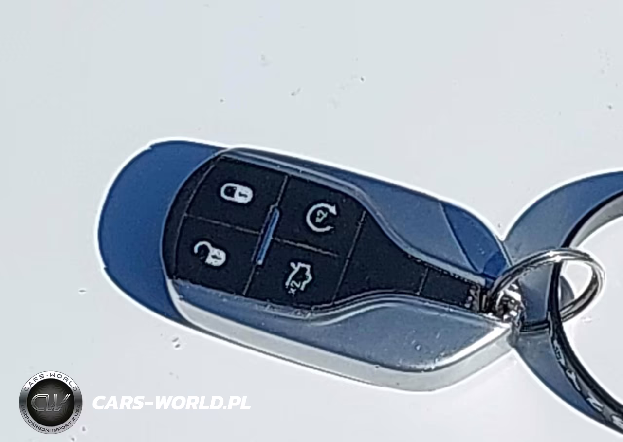2018 Maserati Ghibli VIN:ZAM57XSA4J1293036 - 11