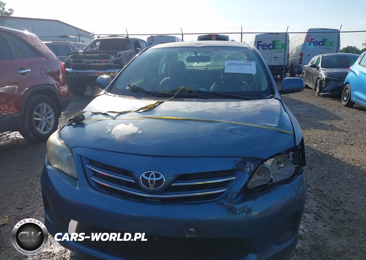 2013 Toyota Corolla Le VIN:5YFBU4EEXDP175702 - 12