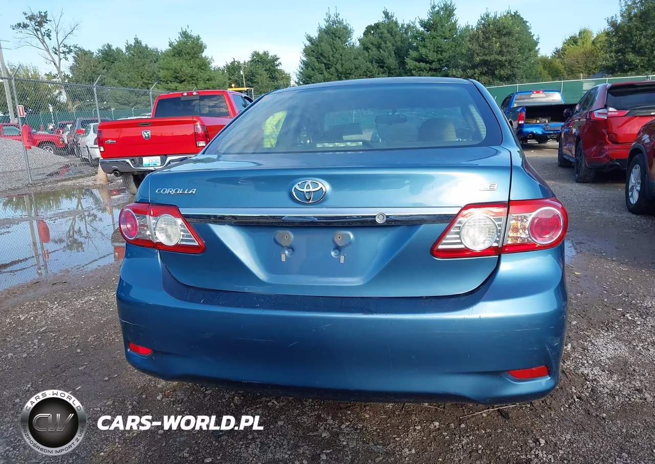 2013 Toyota Corolla Le VIN:5YFBU4EEXDP175702 - 16