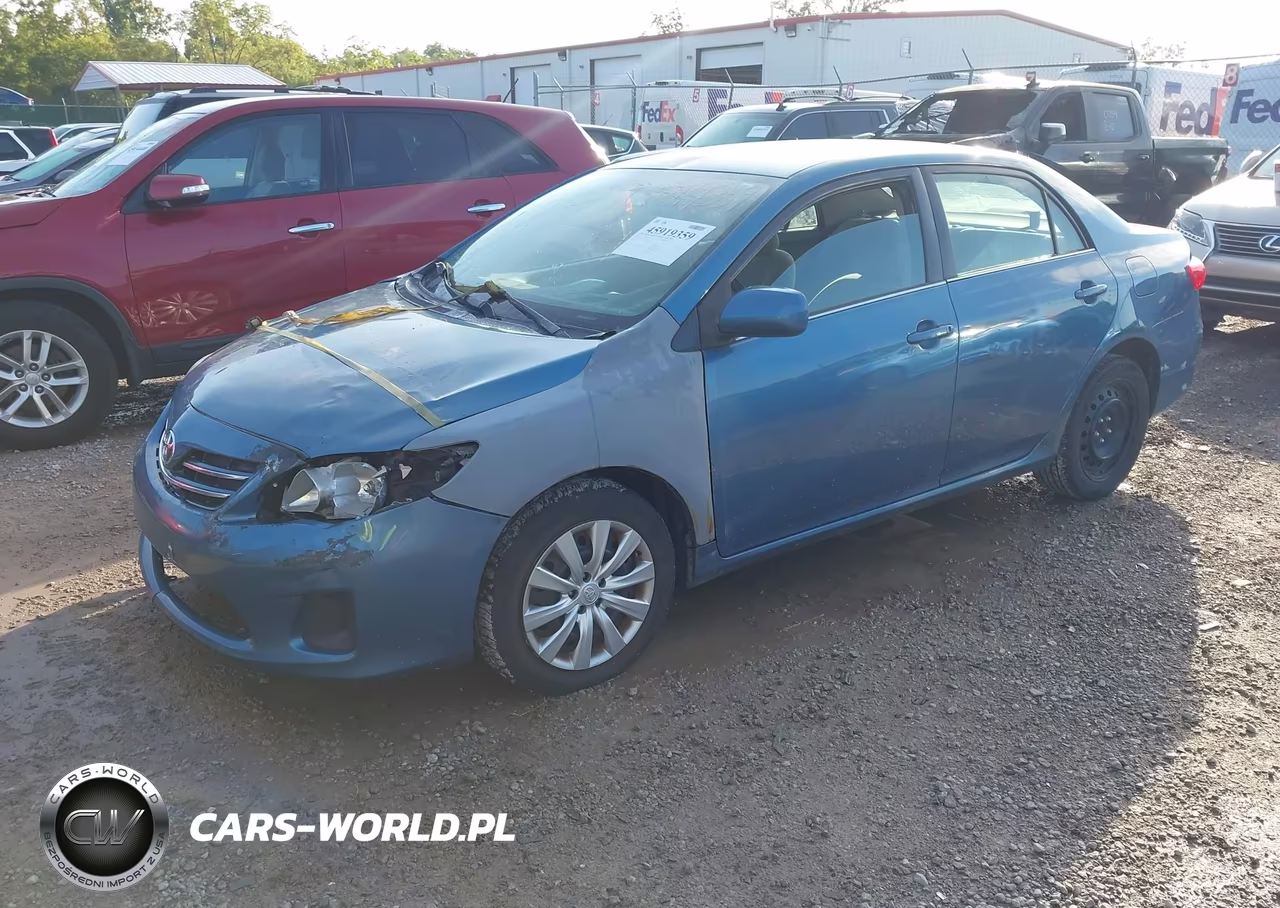 2013 Toyota Corolla Le VIN:5YFBU4EEXDP175702 - 2