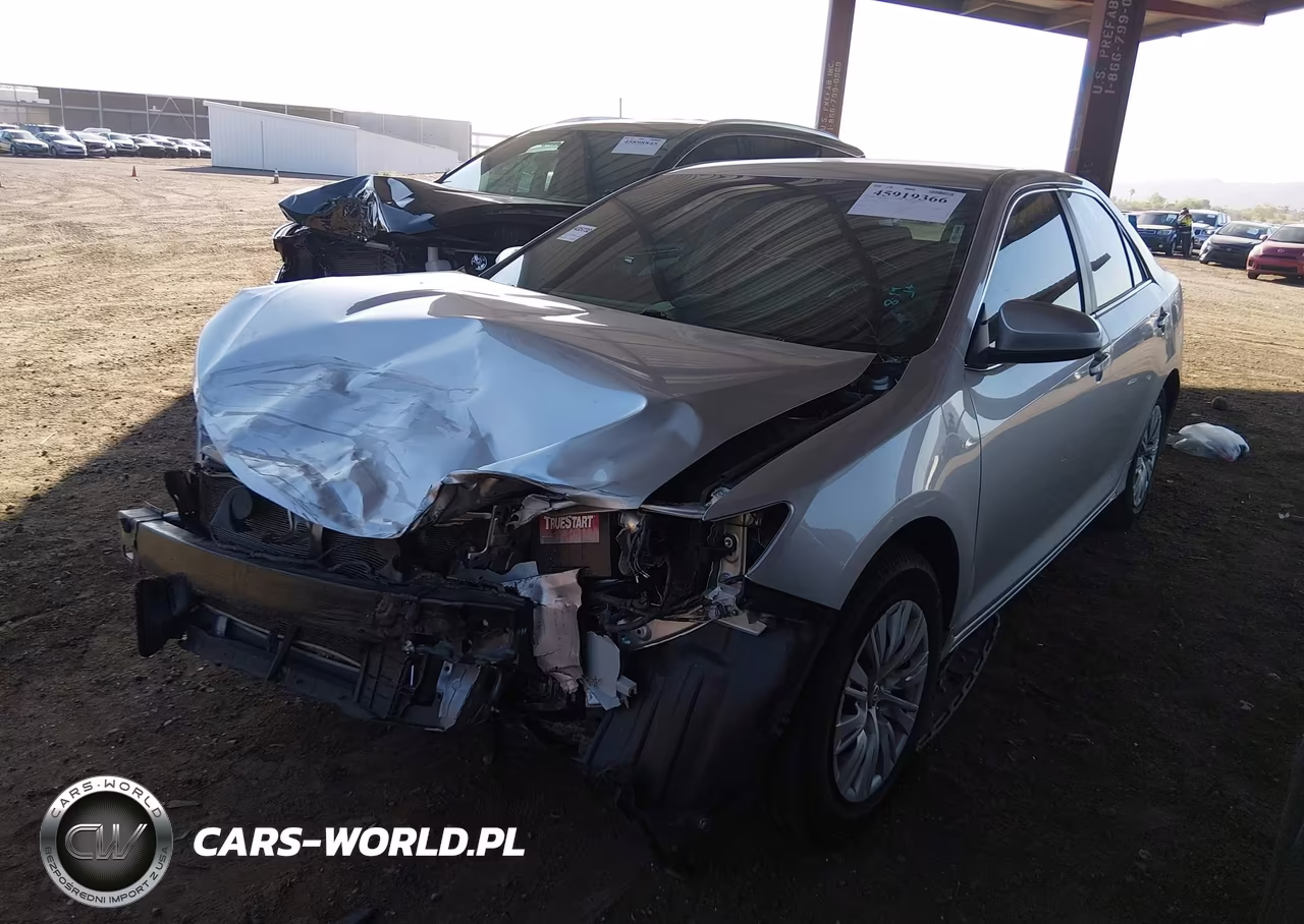 2014 Toyota Camry Le VIN:4T4BF1FK4ER424028 - 2