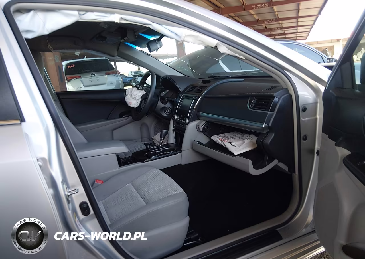 2014 Toyota Camry Le VIN:4T4BF1FK4ER424028 - 5