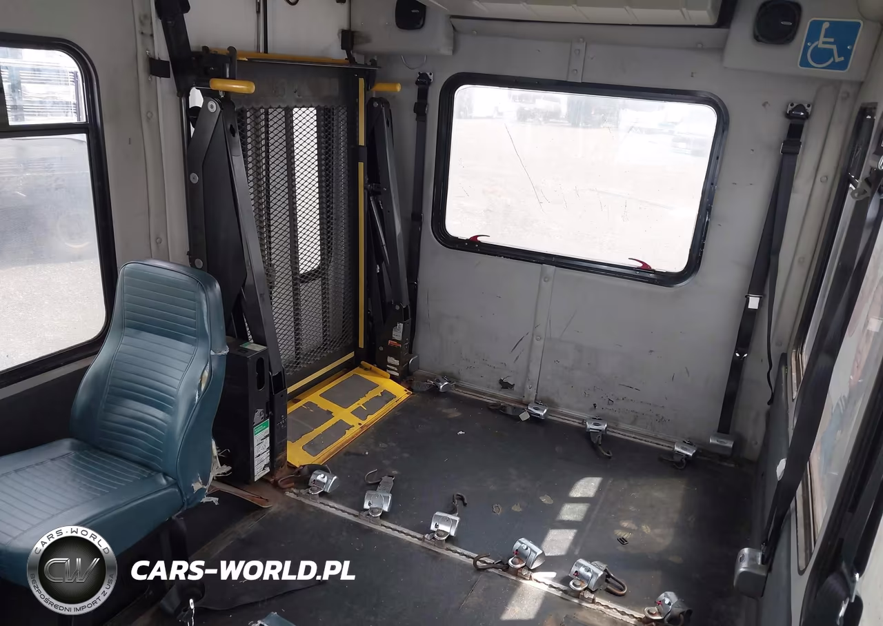 2016 Ford Transit-350 Cutaway VIN:1FDES6PM3GKA86393 - 6