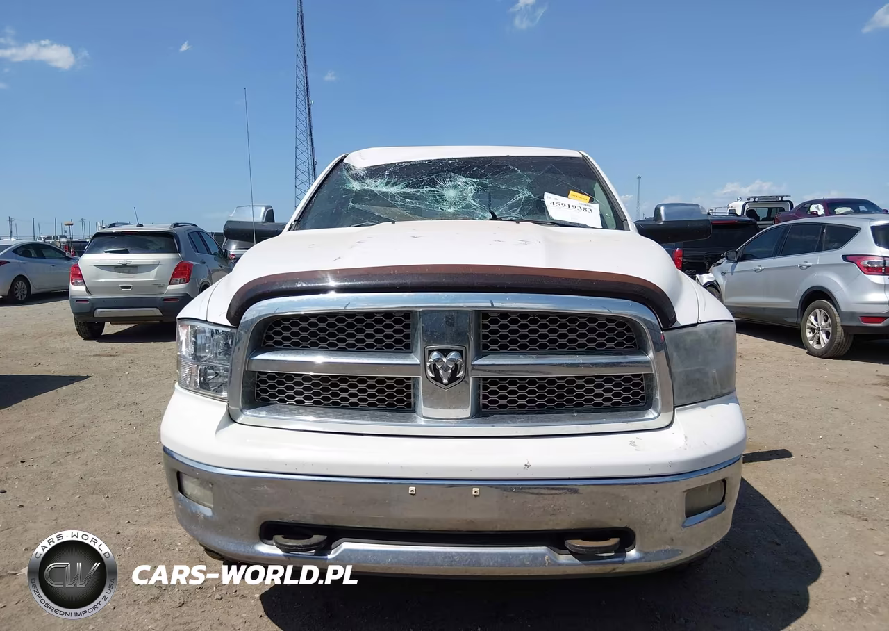 2011 Ram Ram 1500 Laramie VIN:1D7RV1CT4BS704882 - 12