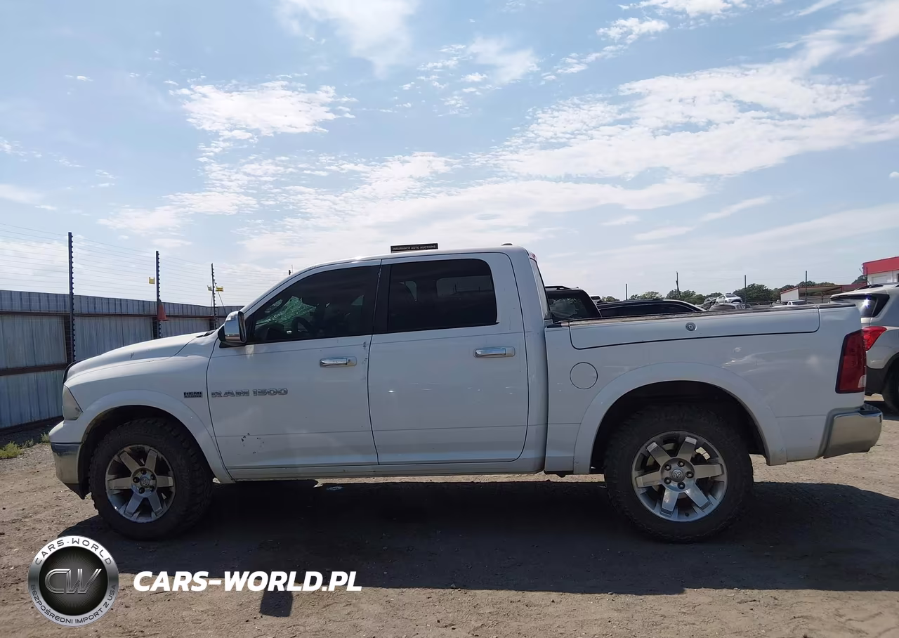 2011 Ram Ram 1500 Laramie VIN:1D7RV1CT4BS704882 - 14