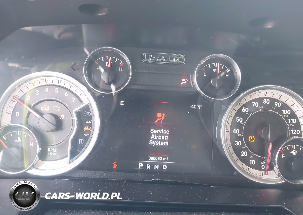 2016 Ram 1500 Laramie VIN:1C6RR7NT4GS178315 - 7