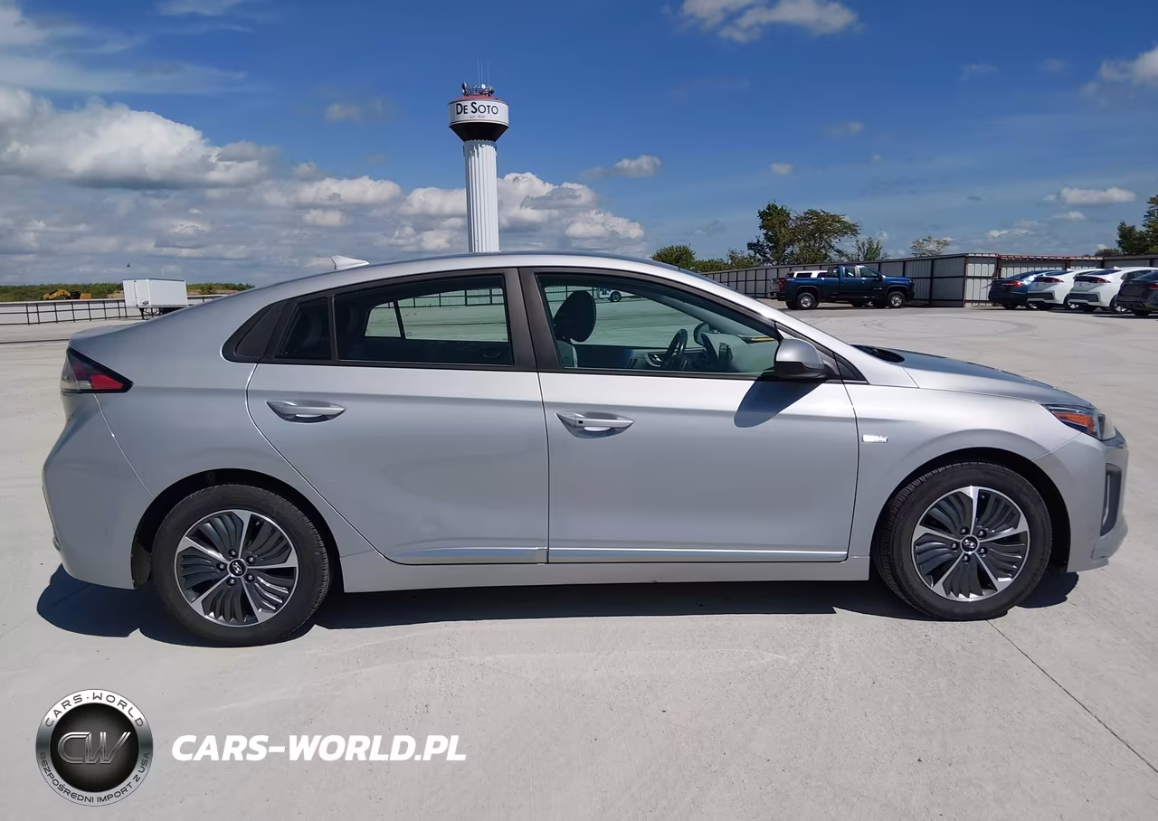 2020 Hyundai Ioniq Plug-In Hybrid Se VIN:KMHC65LD0LU219928 - 18