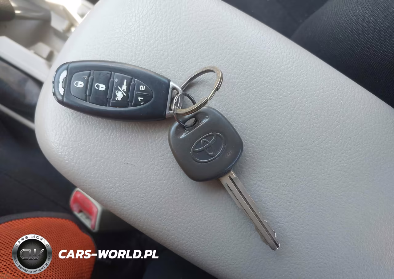2011 Toyota Corolla Le VIN:2T1BU4EE4BC664819 - 11