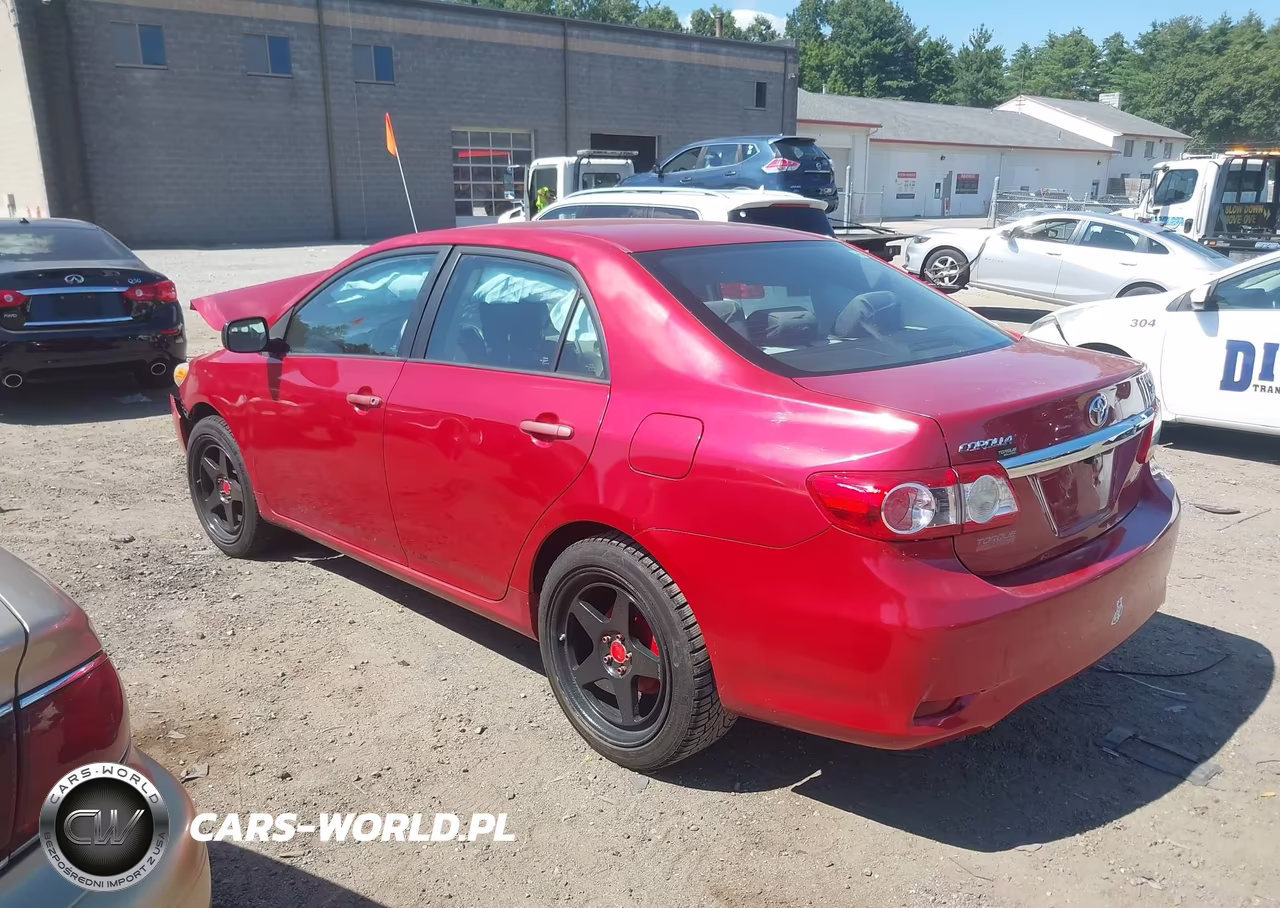 2011 Toyota Corolla Le VIN:2T1BU4EE4BC664819 - 3