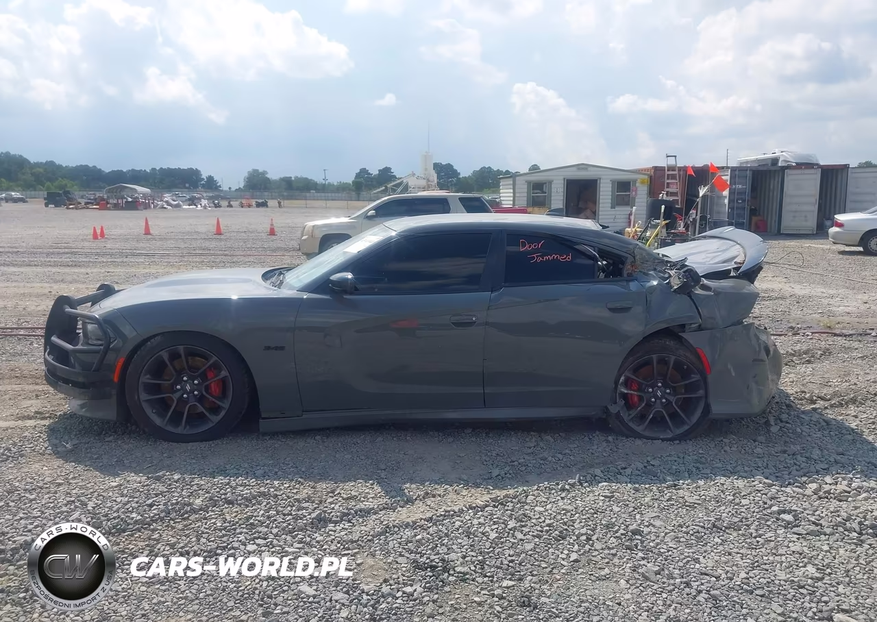 2023 Dodge Charger R-T VIN:2C3CDXCT0PH558022 - 13