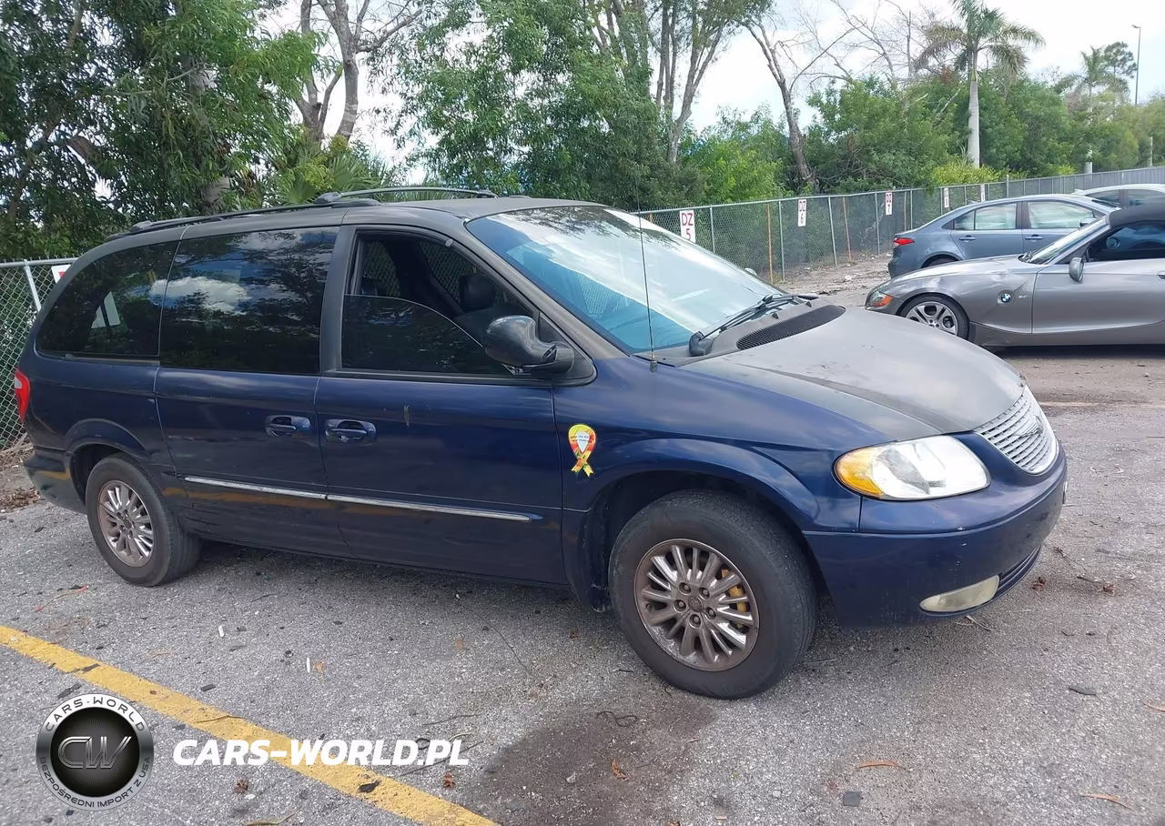 2001 Chrysler Town & Country Limited