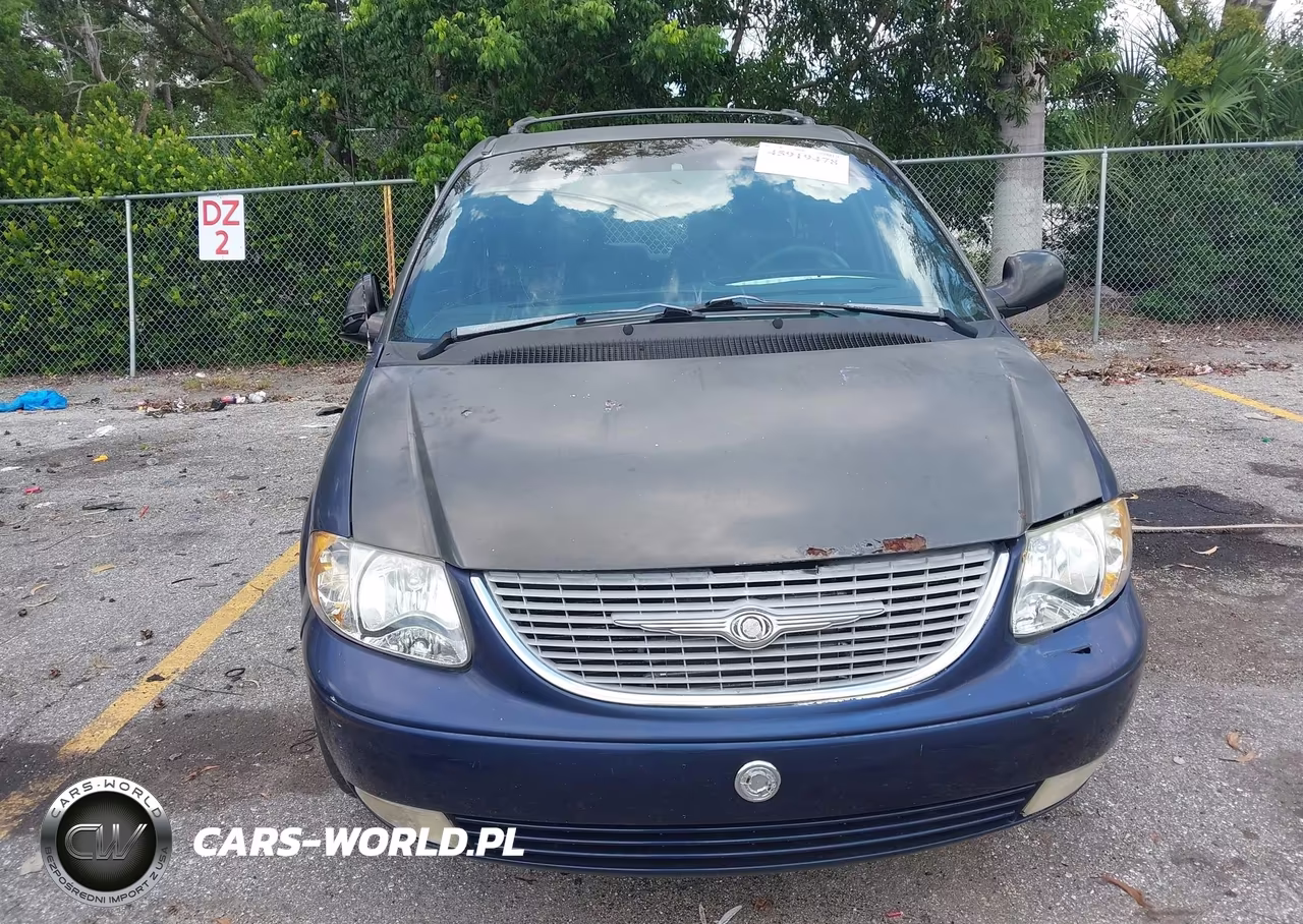 2001 Chrysler Town & Country Limited VIN:2C8GP64L61R240449 - 12