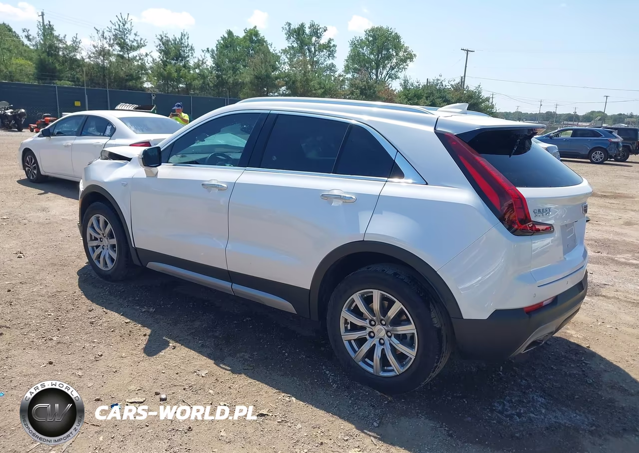 2022 Cadillac Xt4 Fwd Premium Luxury VIN:1GYFZCR41NF171085 - 3