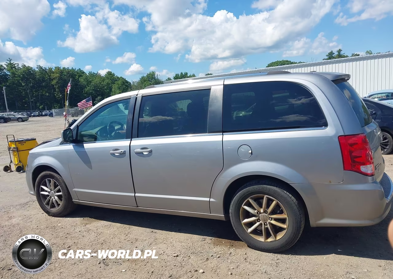 2019 Dodge Grand Caravan Sxt VIN:2C4RDGCG3KR660751 - 14