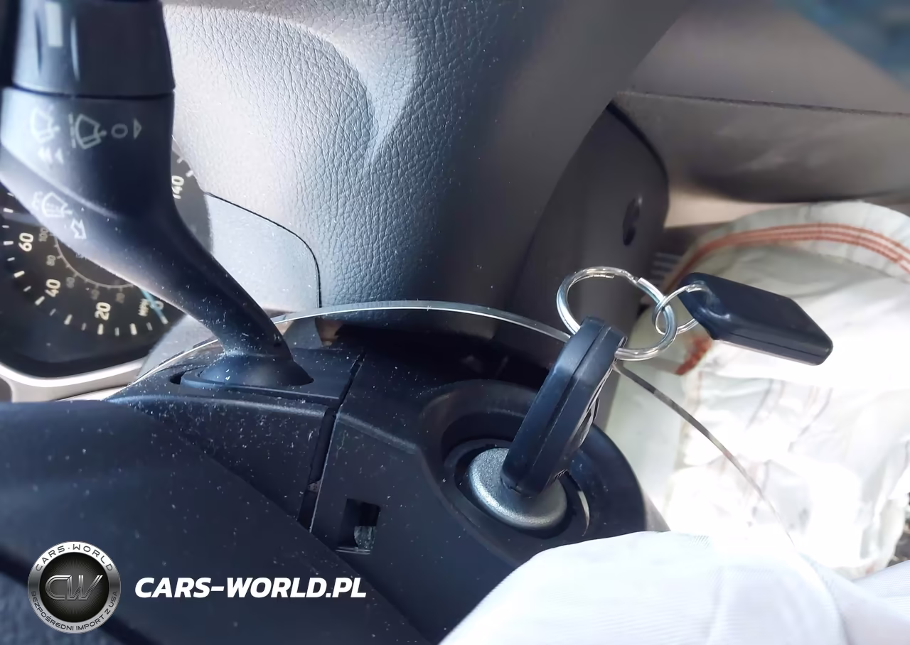 2015 Ford Focus Se VIN:1FADP3F29FL352062 - 11