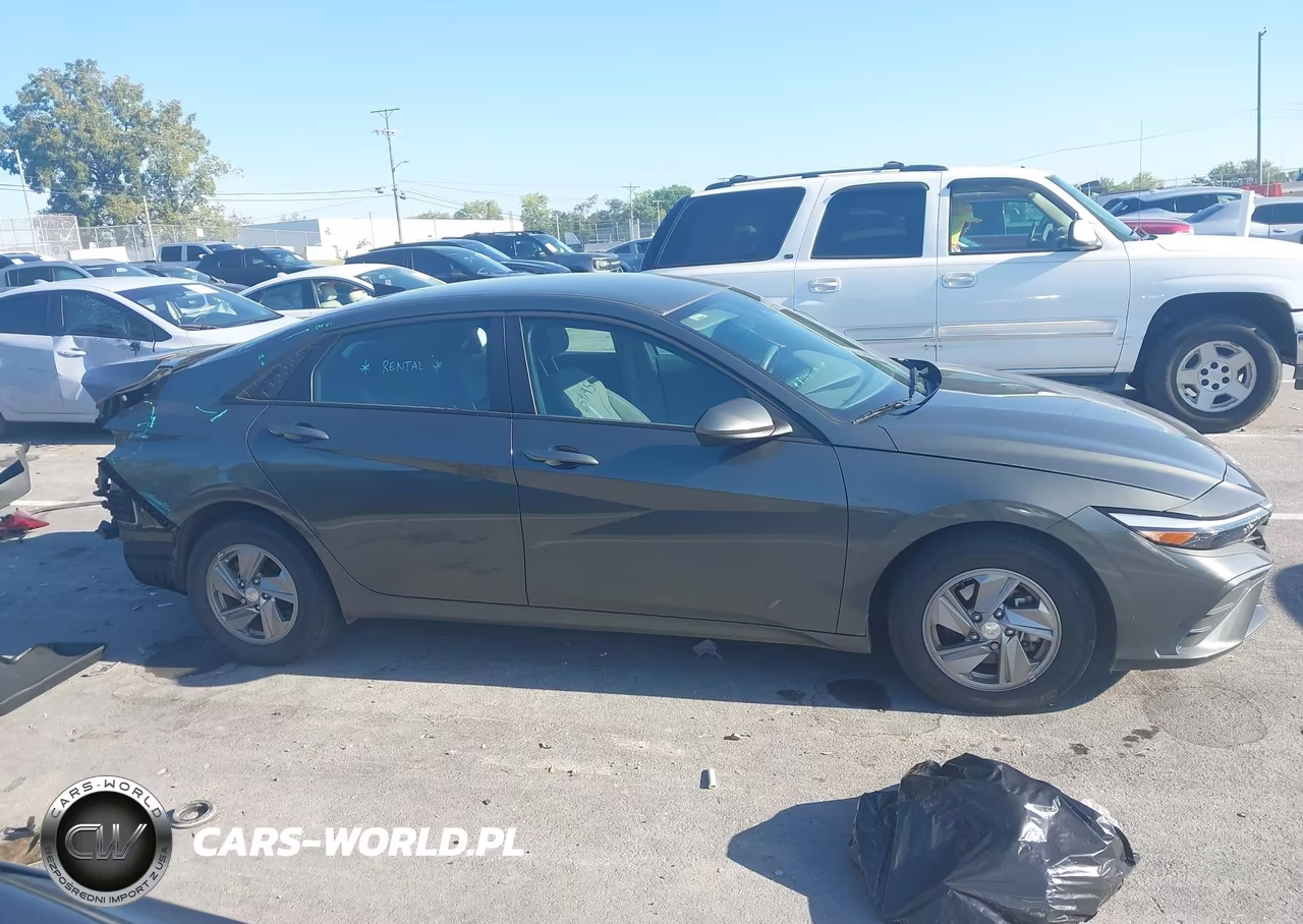 2025 Hyundai Elantra Se VIN:KMHLL4DG7SU862819 - 14