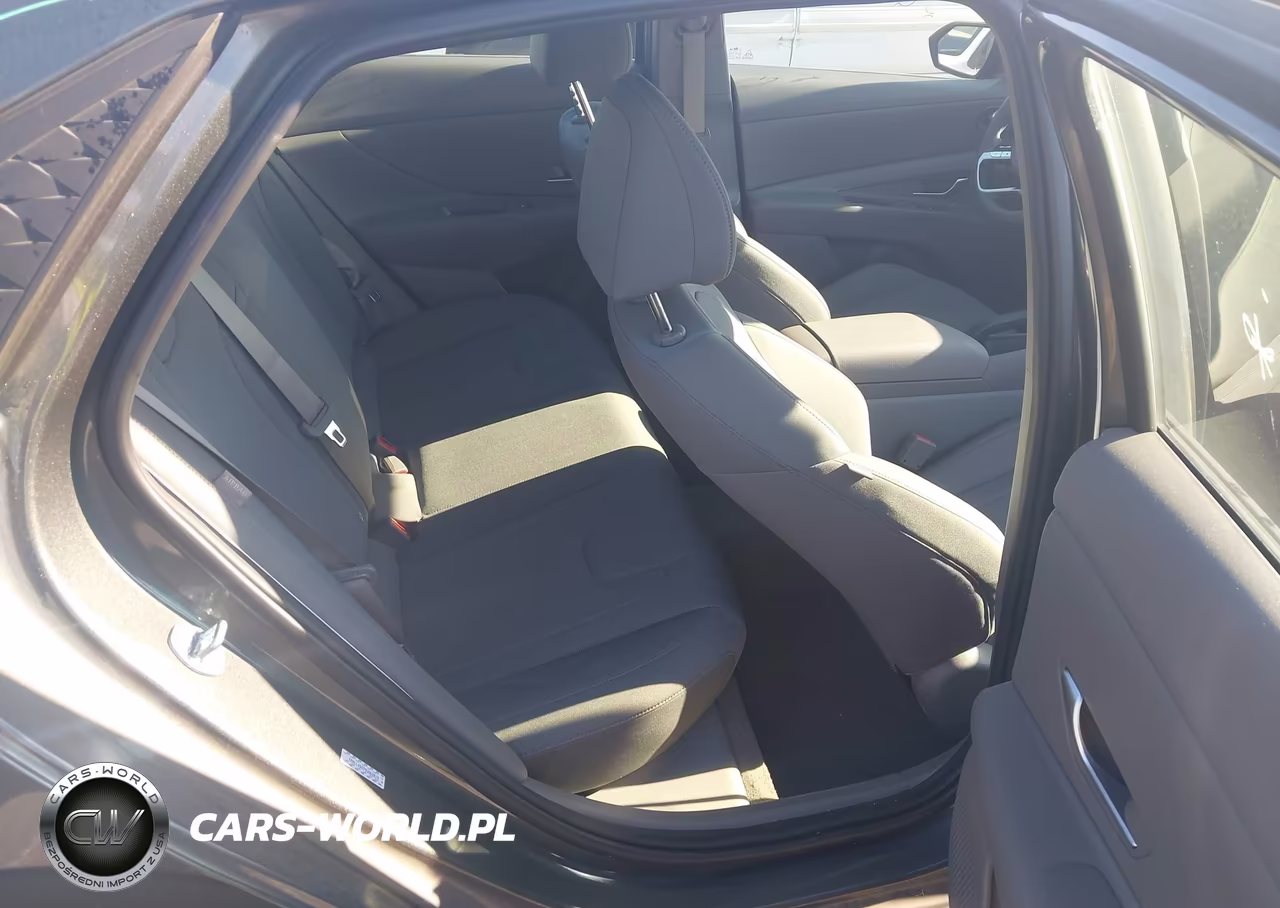 2025 Hyundai Elantra Se VIN:KMHLL4DG7SU862819 - 8