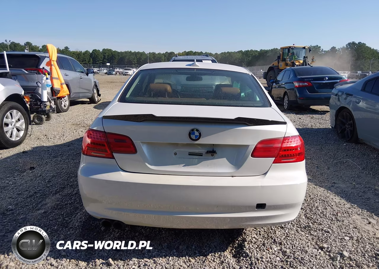 2011 BMW 328I VIN:WBAKE3C56BE557873 - 16