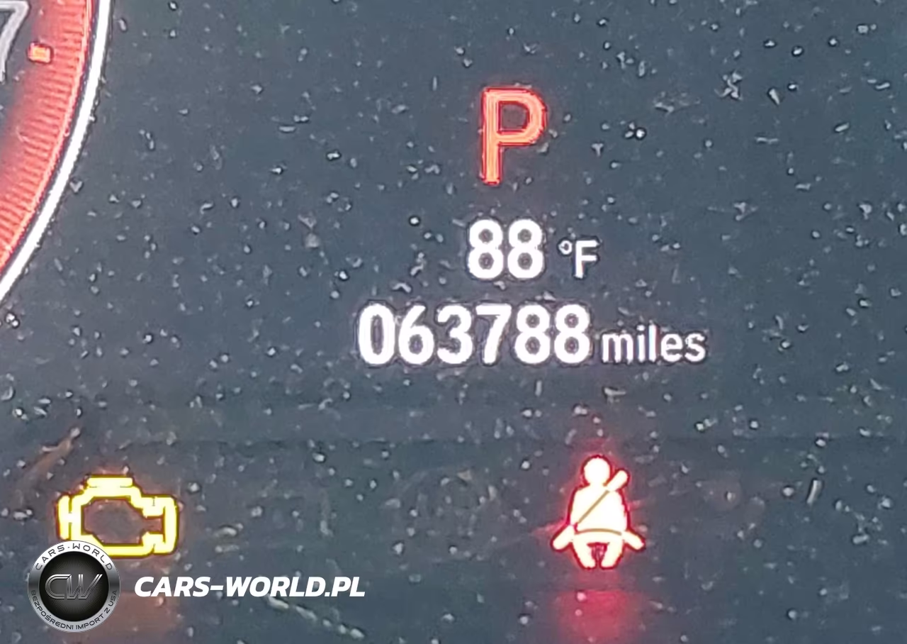 2018 Honda Accord Sport VIN:1HGCV1F32JA234840 - 15