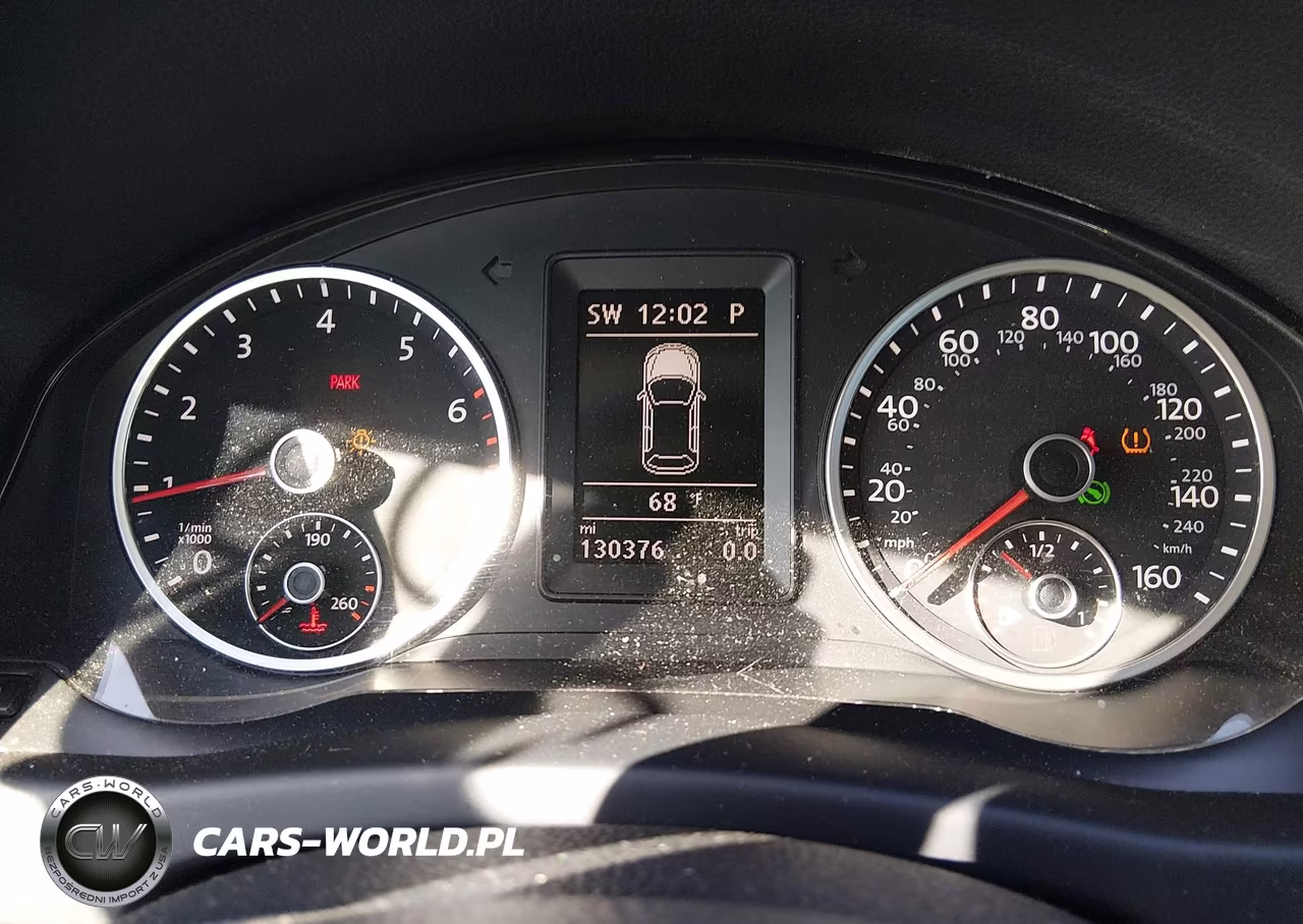 2017 Volkswagen Tiguan 2.0T Wolfsburg Edition VIN:WVGSV7AX1HK002933 - 7