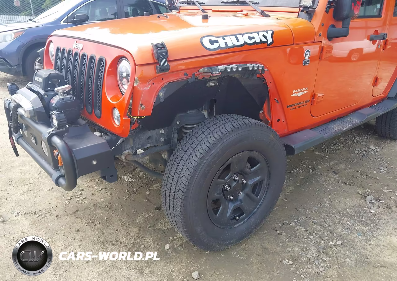 2015 Jeep Wrangler Unlimited Sahara VIN:1C4BJWEG5FL678118 - 6