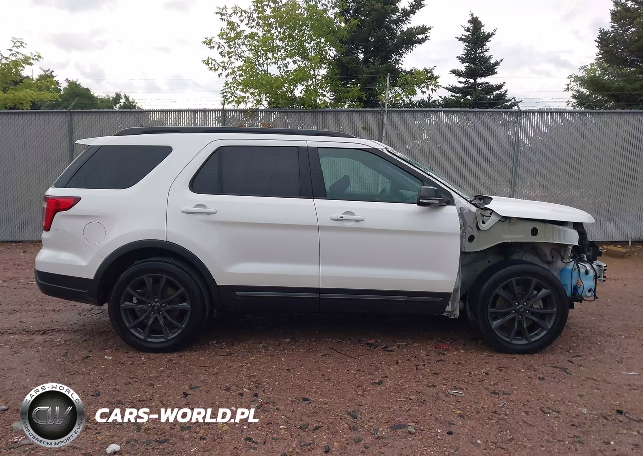 2019 Ford Explorer Xlt VIN:1FM5K8D89KGA60976 - 14