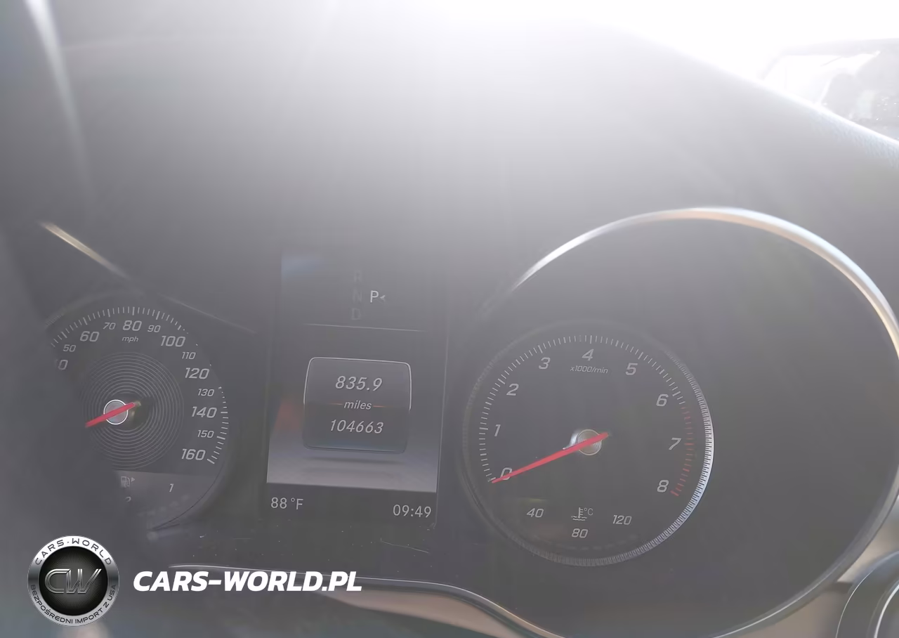 2016 Mercedes-Benz C 300 VIN:55SWF4JB2GU177031 - 7
