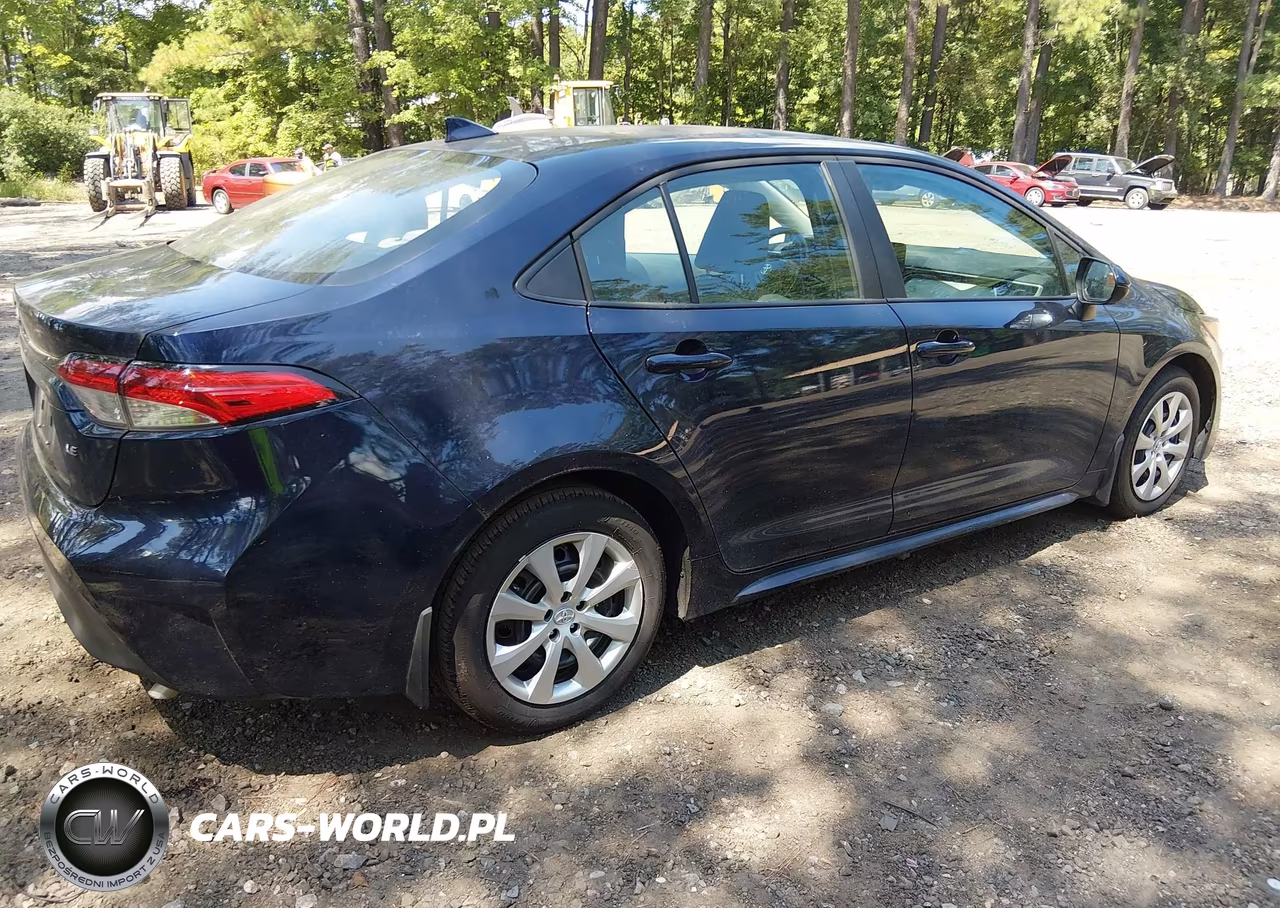 2026 Toyota Corolla Le VIN:5YFB4MDE4TP362529 - 4