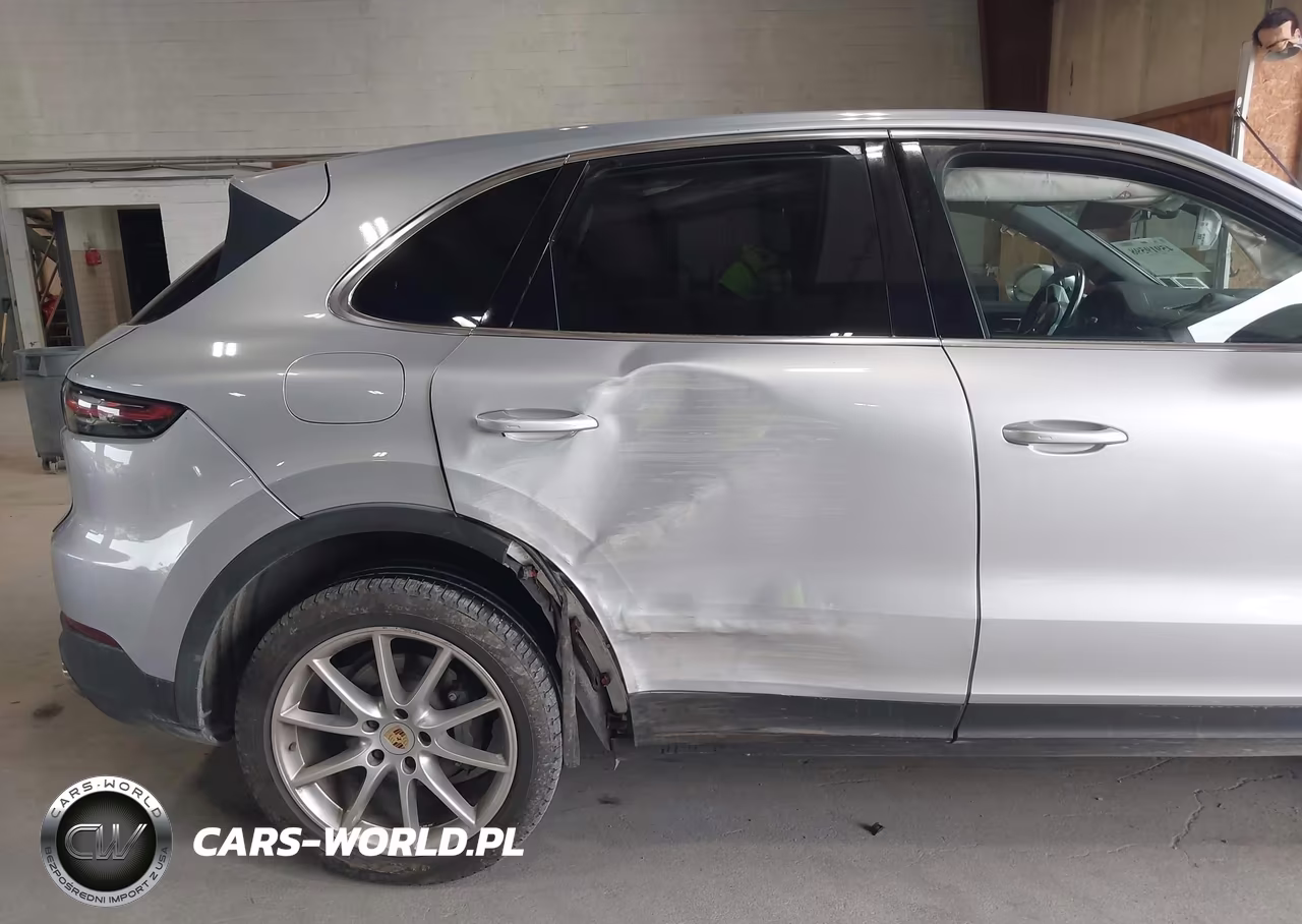 2019 Porsche Cayenne S VIN:WP1AB2AYXKDA61297 - 6