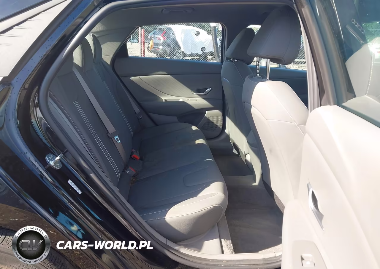 2023 Hyundai Elantra Sel VIN:KMHLM4AG4PU377921 - 8