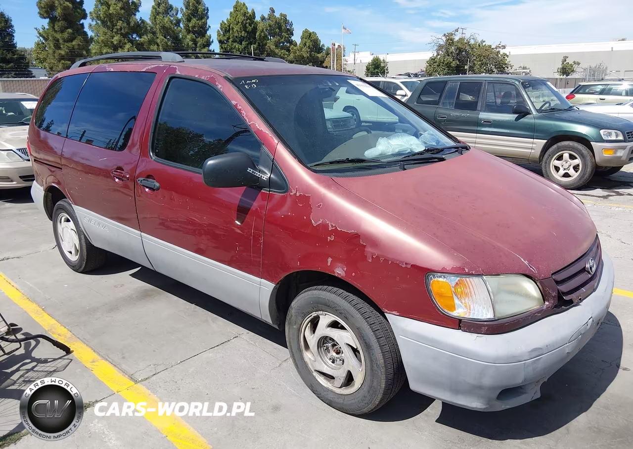2001 Toyota Sienna Le