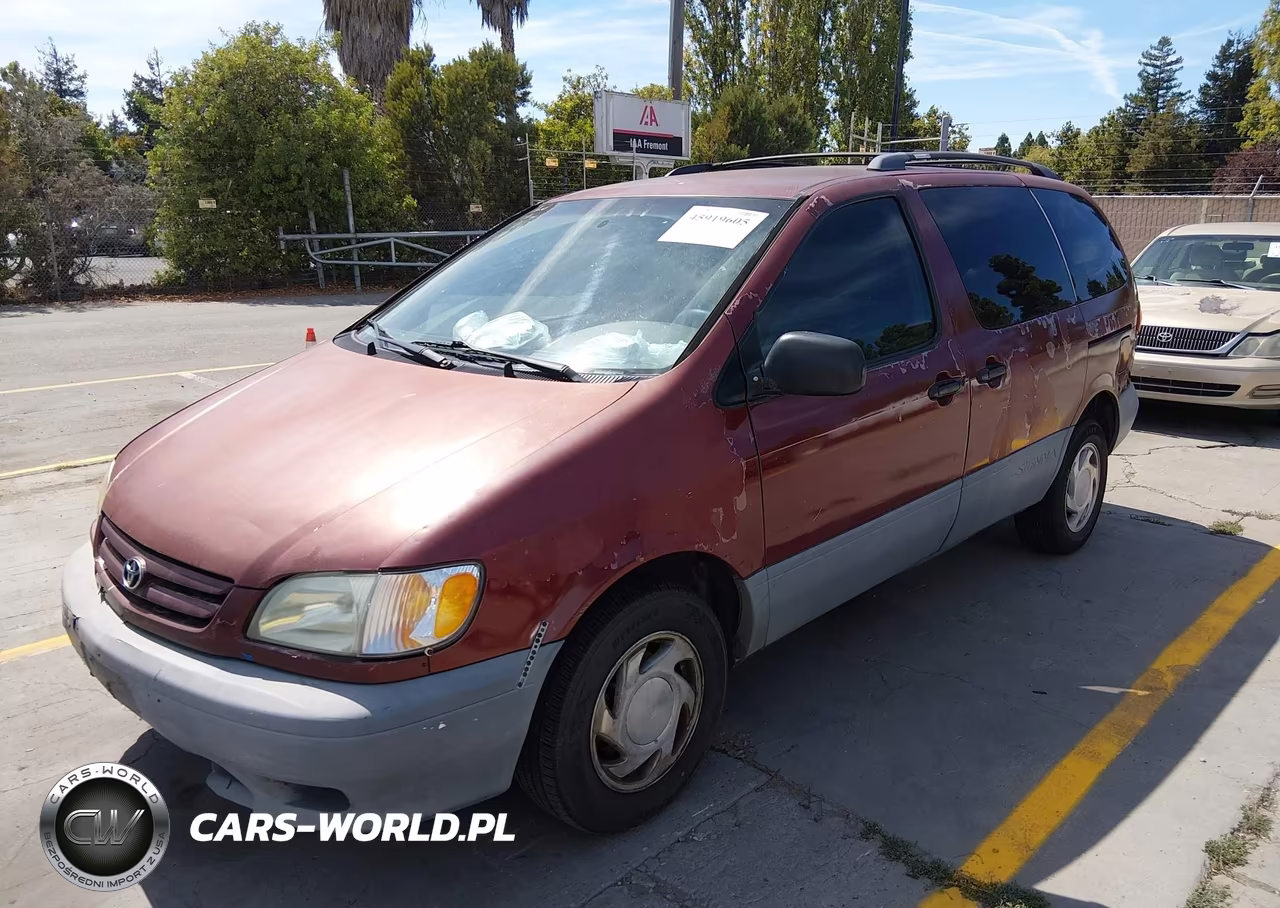 2001 Toyota Sienna Le VIN:4T3ZF13C71U384860 - 2