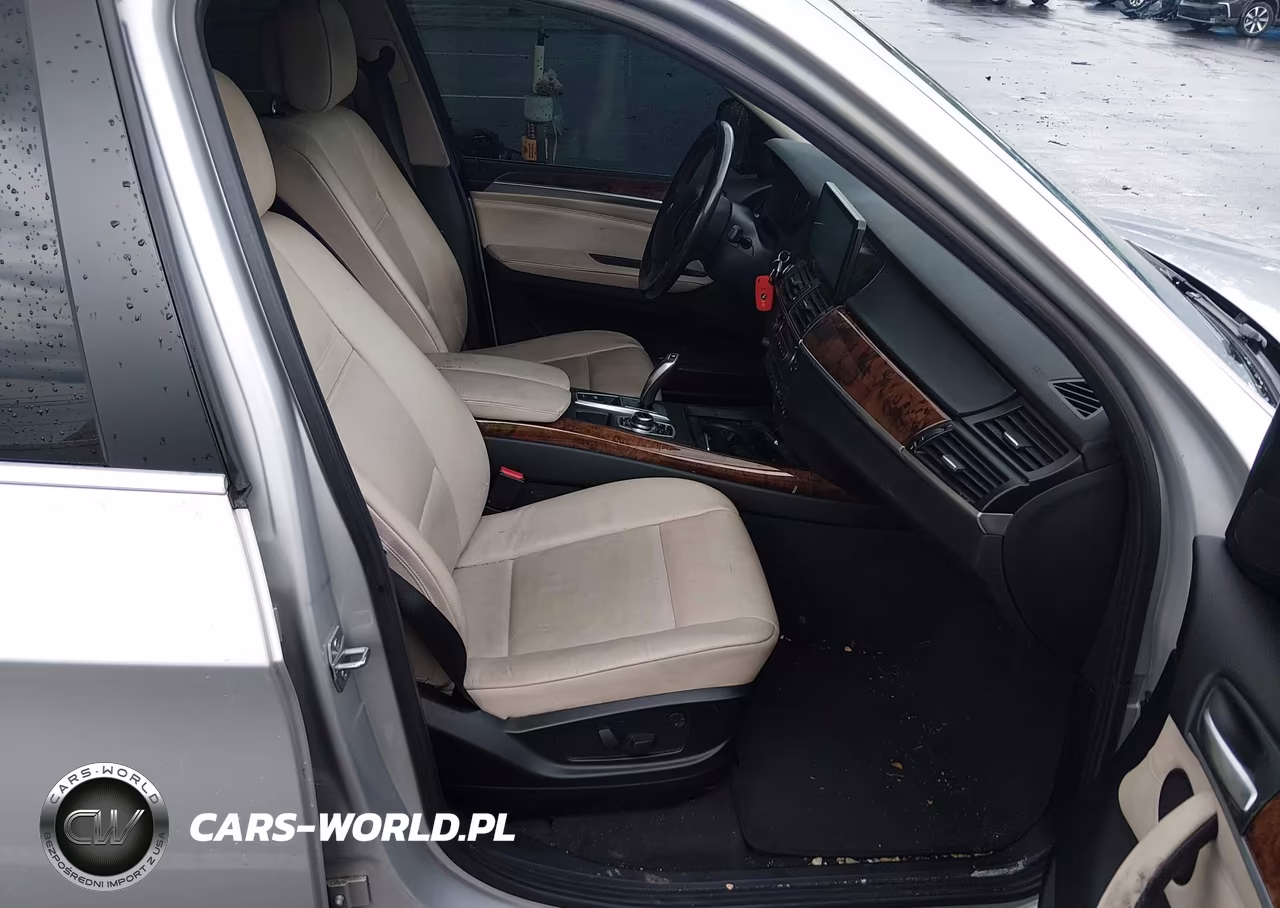 2013 BMW X5 xDrive35D VIN:5UXZW0C50D0B90726 - 5