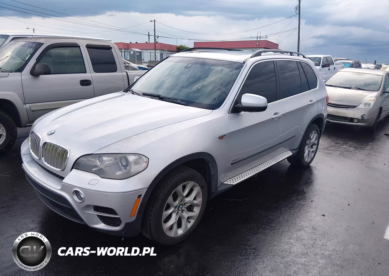 2013 BMW X5 xDrive35D VIN:5UXZW0C50D0B90726 - 6