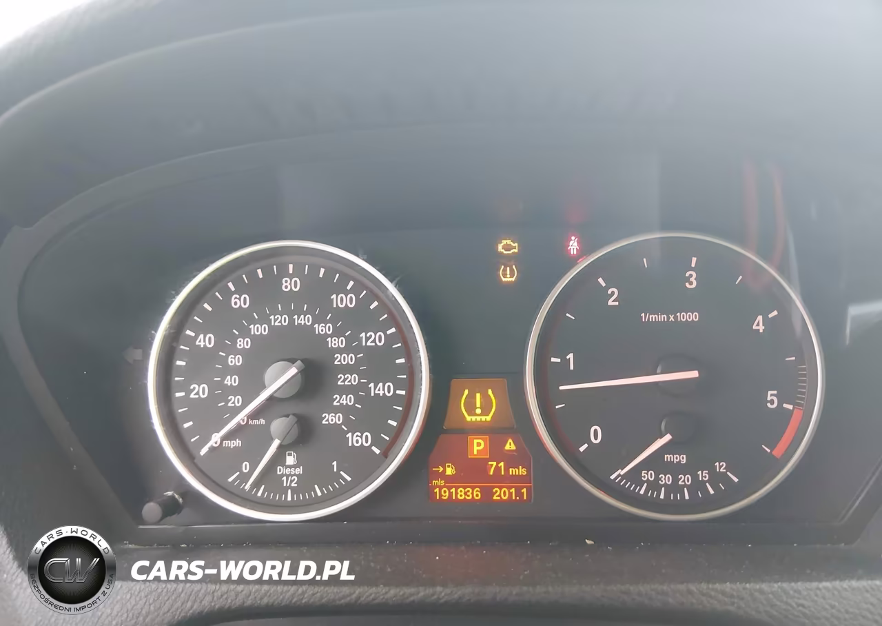 2013 BMW X5 xDrive35D VIN:5UXZW0C50D0B90726 - 7