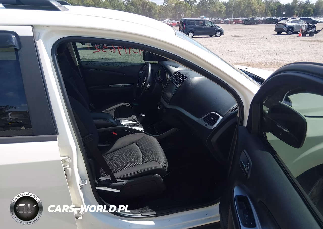 2014 Dodge Journey Sxt VIN:3C4PDCBB4ET117545 - 5
