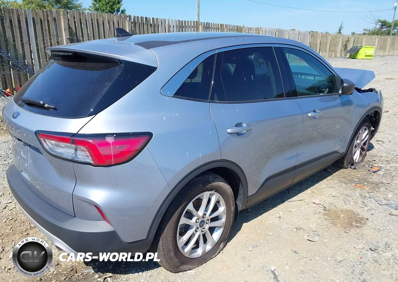 2022 Ford Escape Se VIN:1FMCU0G65NUB38608 - 4
