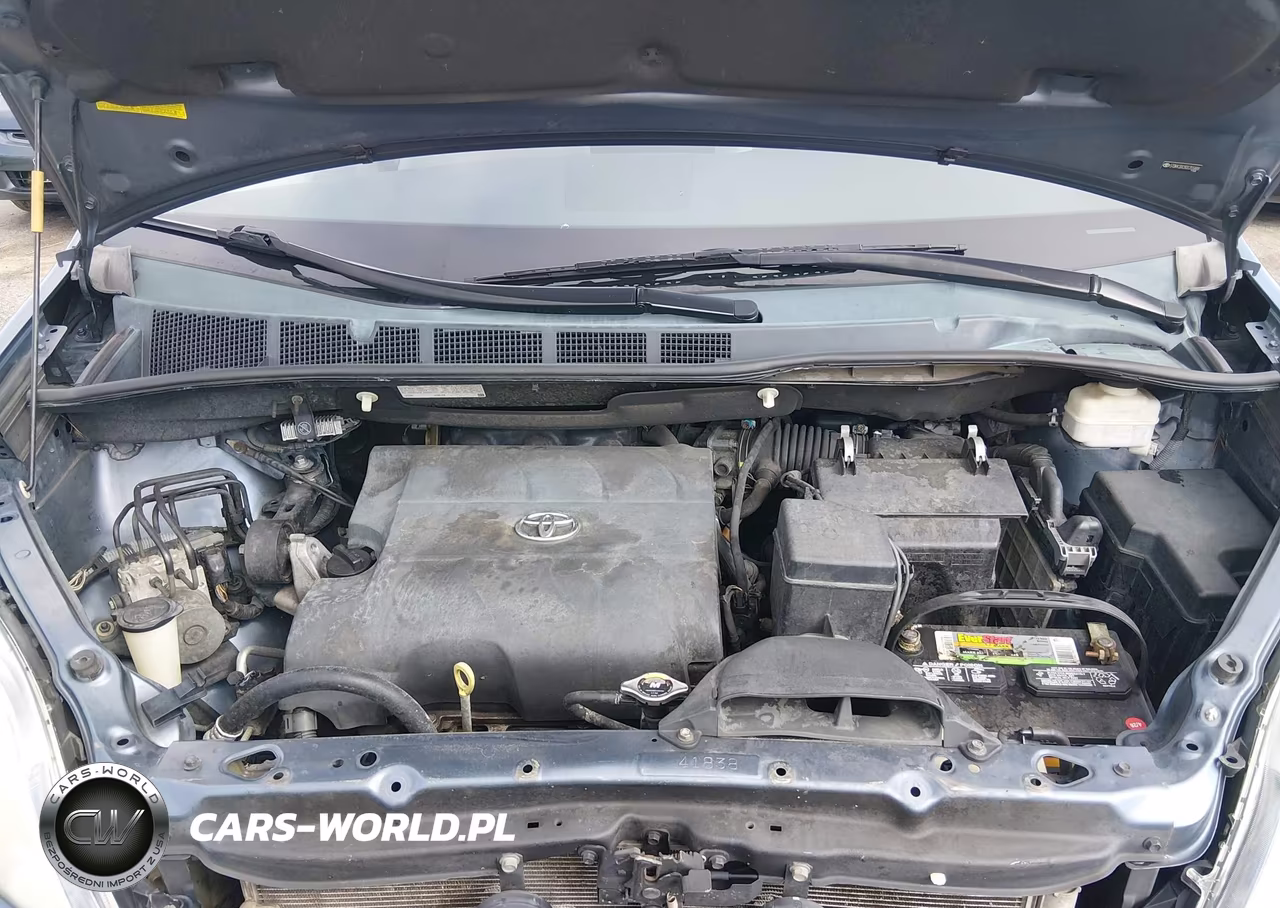 2013 Toyota Sienna Le V6 8 Passenger VIN:5TDKK3DC9DS355888 - 10