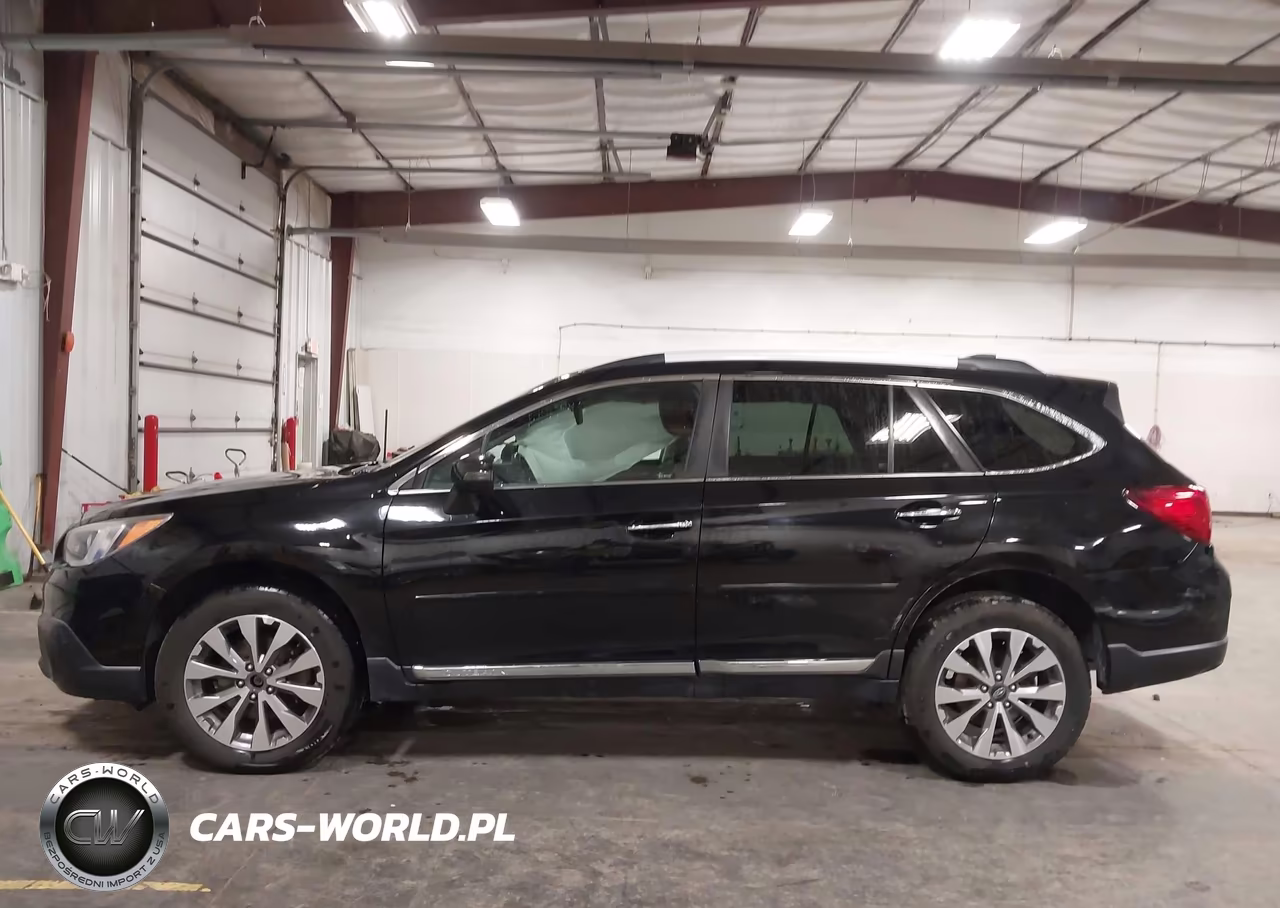 2017 Subaru Outback 2.5I Touring VIN:4S4BSATC1H3361581 - 14