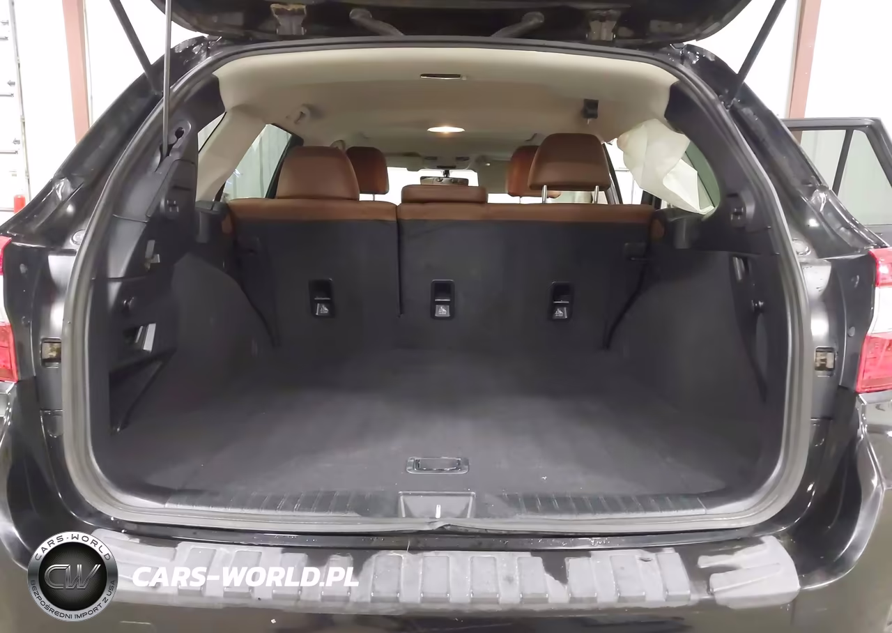 2017 Subaru Outback 2.5I Touring VIN:4S4BSATC1H3361581 - 17