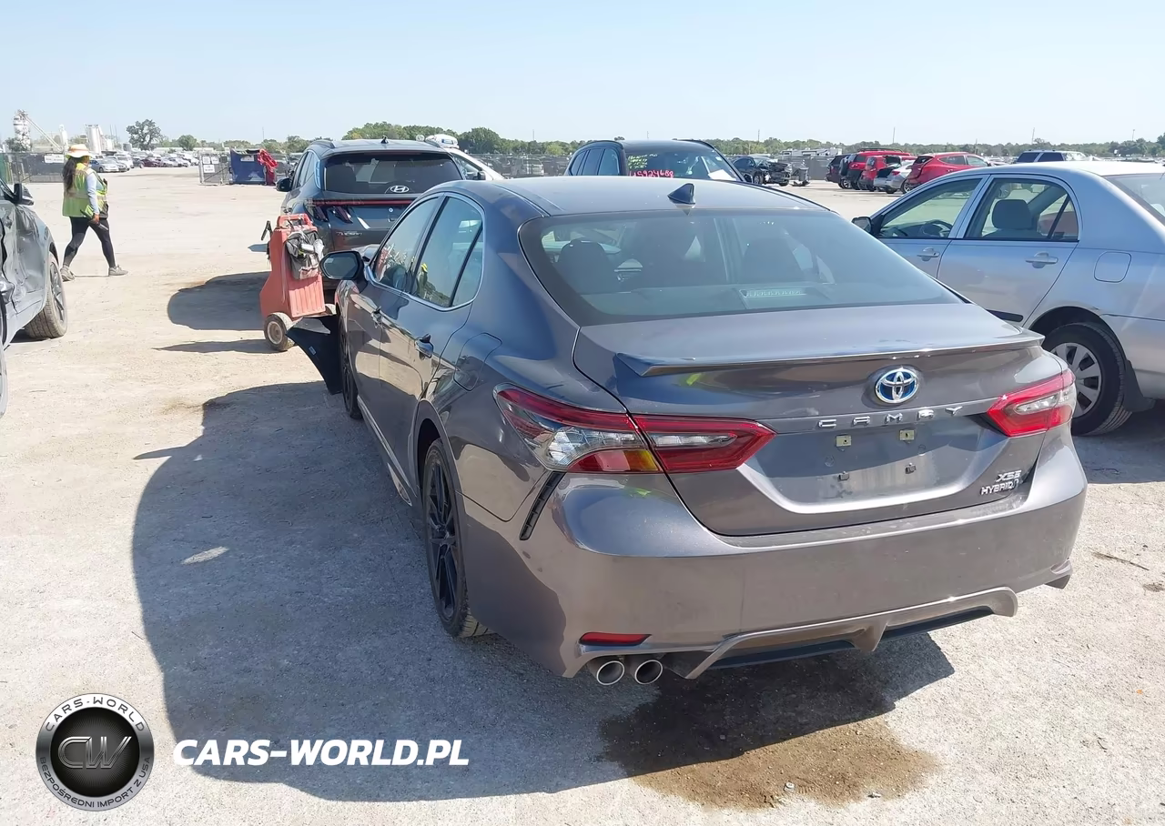 2023 Toyota Camry Xse Hybrid VIN:4T1K31AK5PU619763 - 3