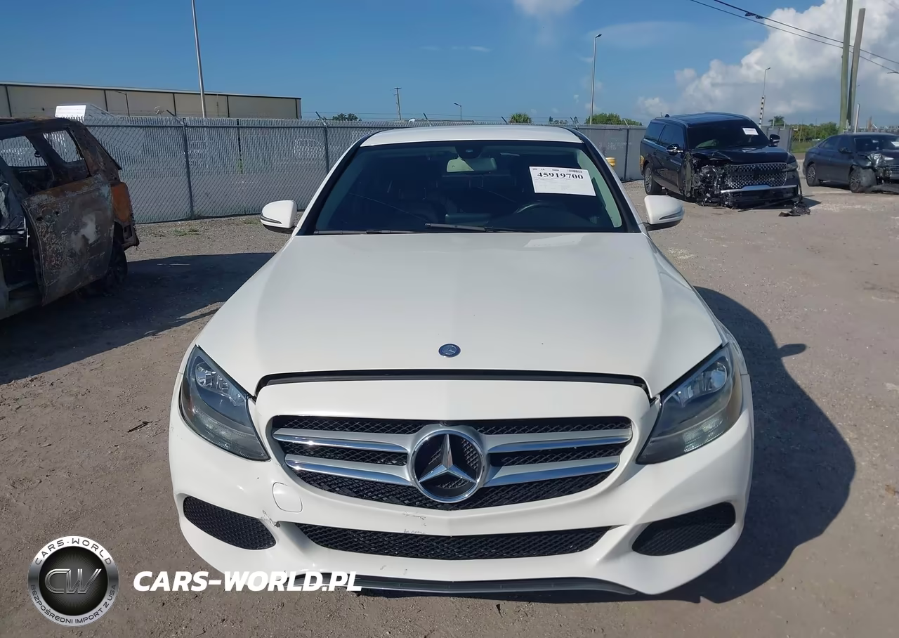 2016 Mercedes-Benz C 300 4Matic VIN:55SWF4KB5GU166703 - 12