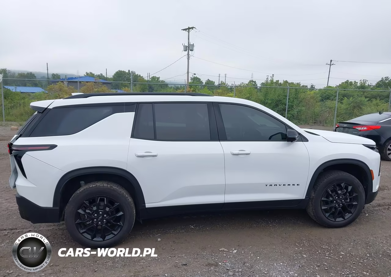 2026 Chevrolet Traverse Awd Lt VIN:1GNEVGKS0TJ275095 - 13