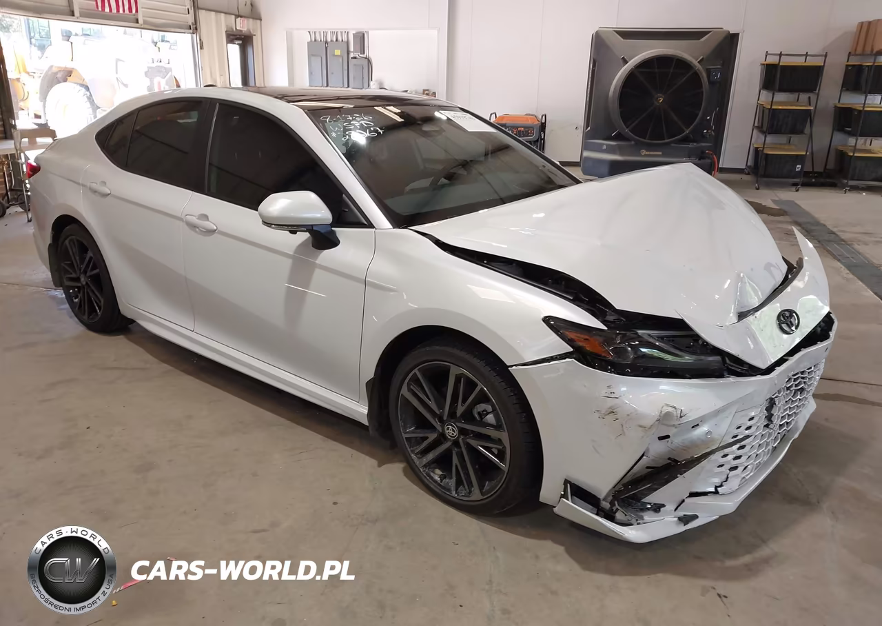 2026 Toyota Camry Xse – zdjęcie 1 z 17