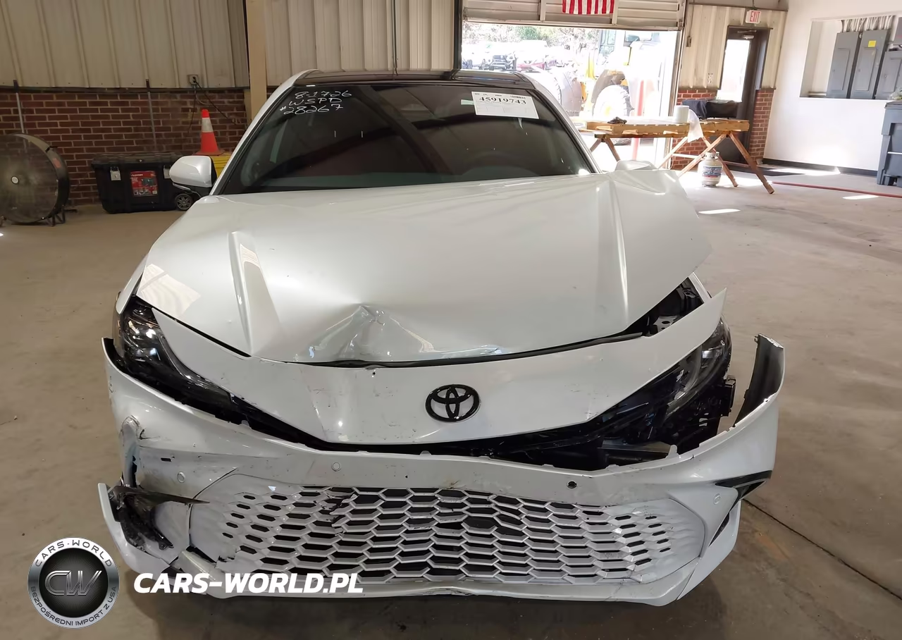 2026 Toyota Camry Xse VIN:4T1DAACK2TU739865 - 13