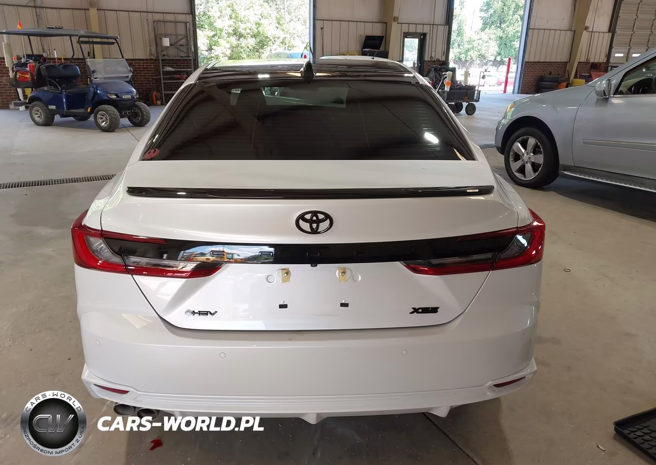 2026 Toyota Camry Xse VIN:4T1DAACK2TU739865 - 17