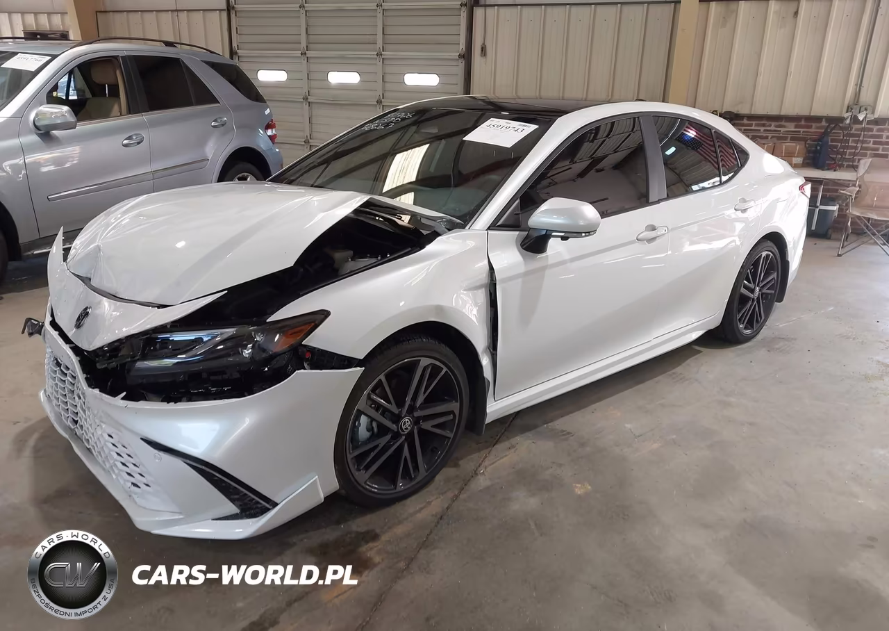 2026 Toyota Camry Xse VIN:4T1DAACK2TU739865 - 2