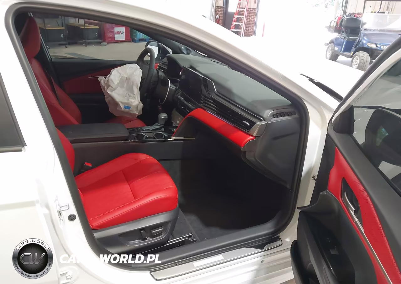 2026 Toyota Camry Xse VIN:4T1DAACK2TU739865 - 5