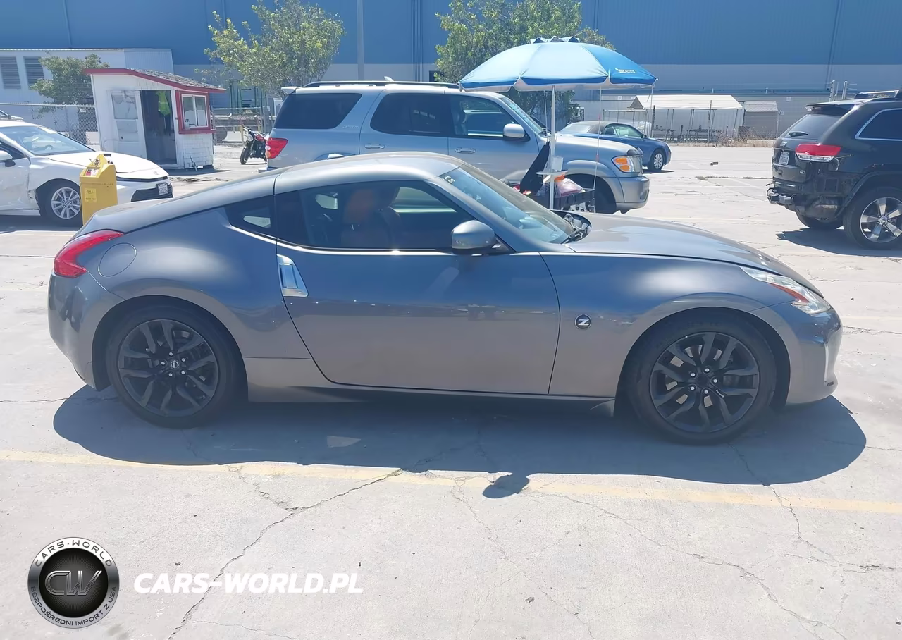 2015 Nissan 370Z Touring VIN:JN1AZ4EH9FM443235 - 13